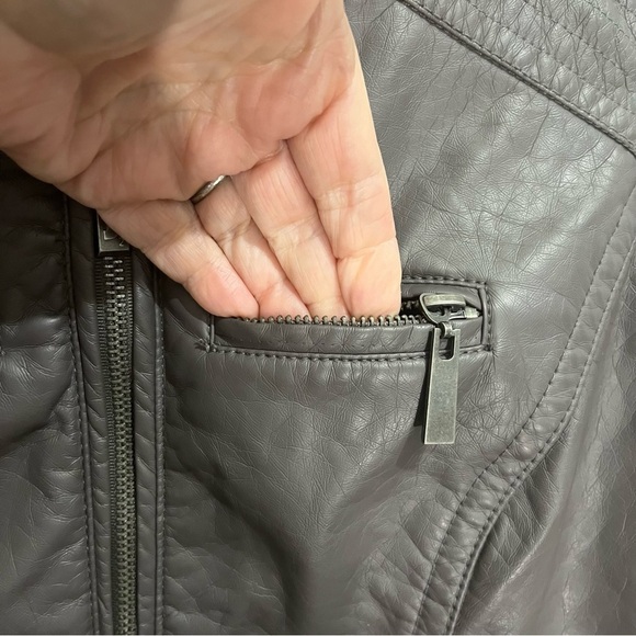 J2 Gray Faux Leather Zip Bomber Jacket Medium - Picture 2 of 14